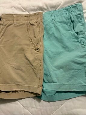 True Craft Men’s Flat Front Shorts in Khaki and Aqua